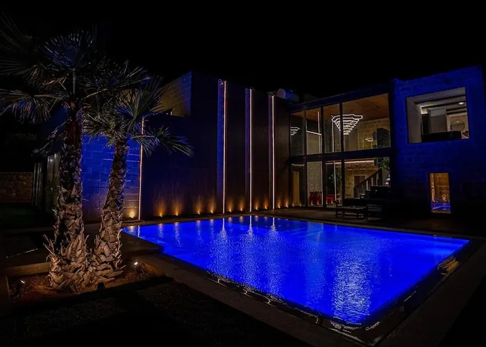 Harmony Hideaway By Aura Villa *